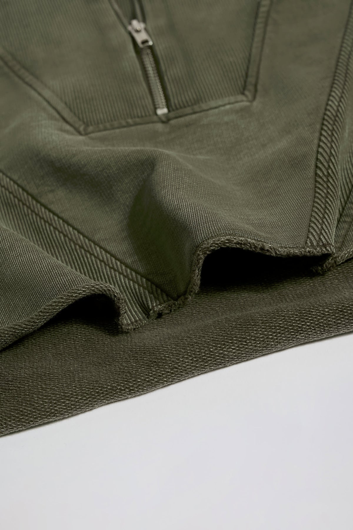 Acid Wash Cropped Sweatshirt in Light Green