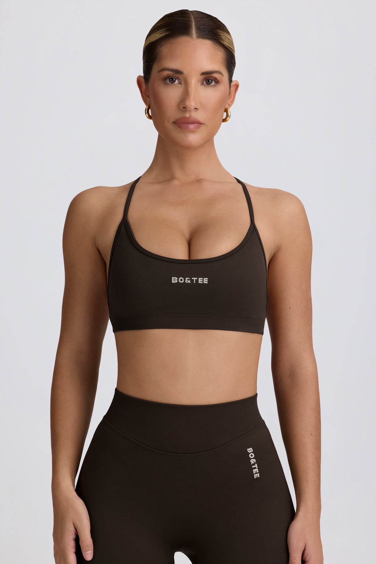 Super Sculpt Seamless Backless Sports Bra in Brown
